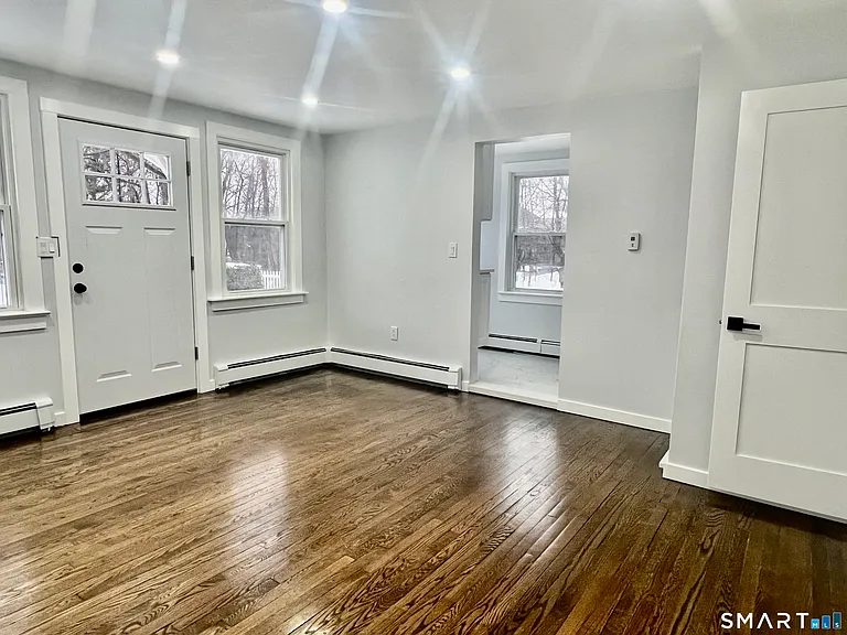 100 Holmes Ave #1 — Photo 9