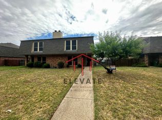 1305 Lovell Dr, Arlington, TX 76012