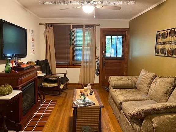 4th image of 5501 Maccorkle Ave SW