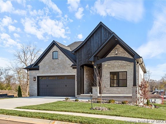 2nd image of 728 Lillian Way