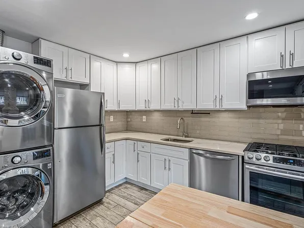 64-62 223rd Pl #B, Bayside, NY 11364