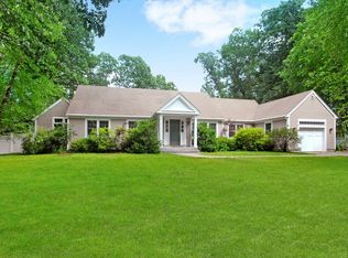 118 Monsen Rd, Concord, MA 01742