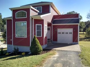 104 Germantown Rd, Farmville, VA 23901