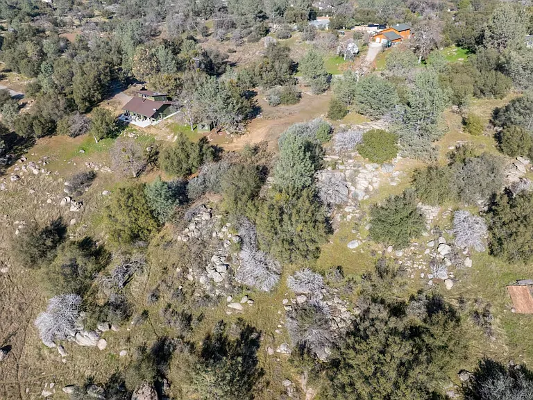 43956 Rocky Ridge Rd — Photo 25