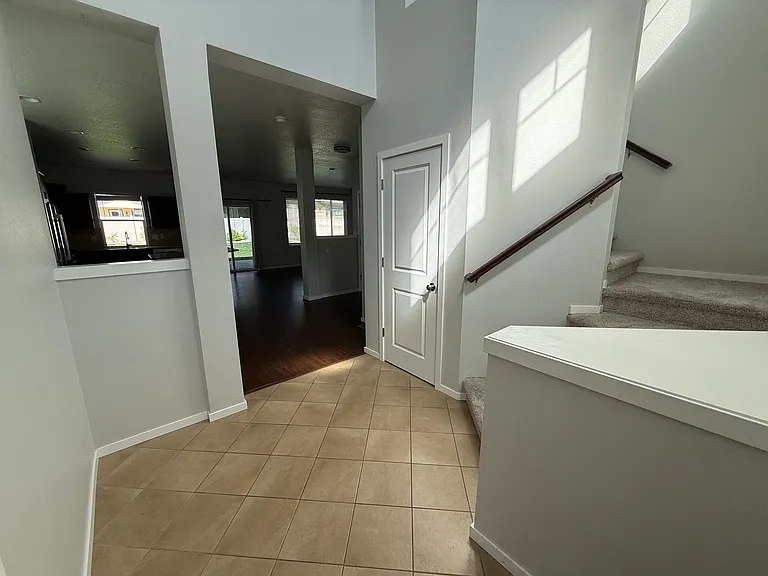 6923 N Cornwall St — Photo 5