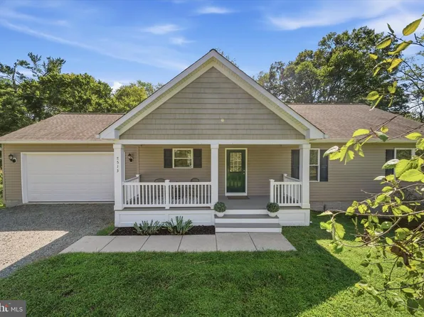 8513 Oakview Dr, Manassas, VA 20110
