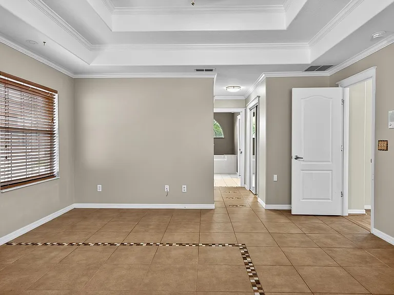 20 Woodford Ln — Photo 19