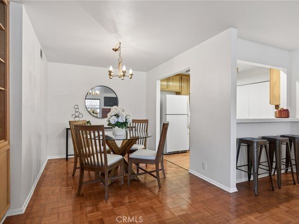 2 beds, 2 baths, 1,368 sqft house for sale in Oxnard, CA photo 25