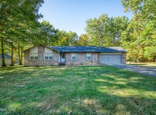367 Camelia Dr, Crossville, TN 38555