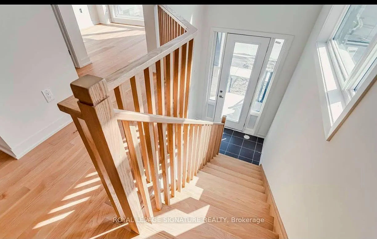 4 bed, $4,000 — Photo 2