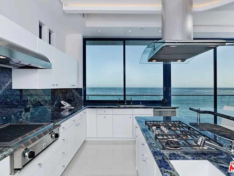 27082 Malibu Cove Colony Dr — Photo 15