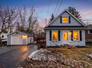 125 Birch St, Gananoque, ON K7G2T5