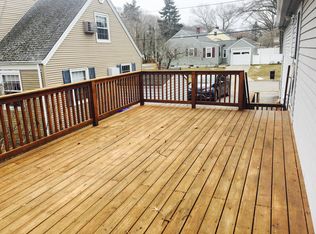 82 Eddington St, Pawtucket, RI 02861