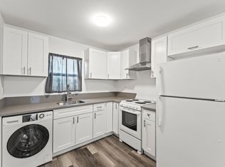 7563 De Soto Ave #7561, Canoga Park, CA 91303
