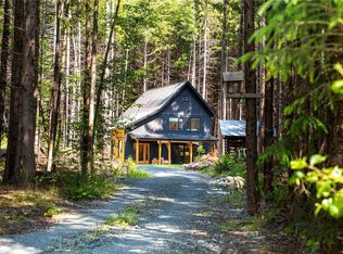 3861 Trailhead Dr, Capital, BC V9Z 1L1