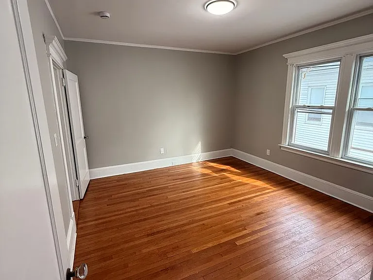 45-47 Maplewood Ave — Photo 35