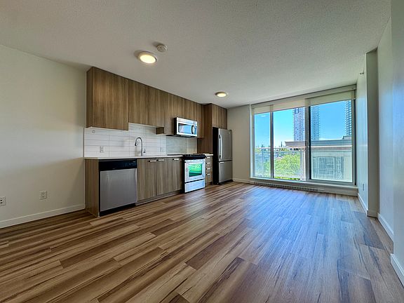3rd image of 13325 102a Ave #6
