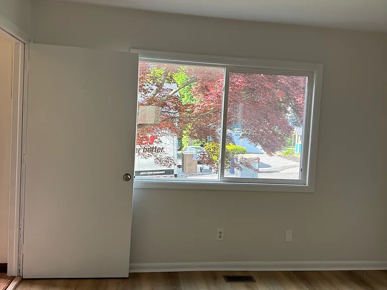 22 Mills St #1 — Photo 5