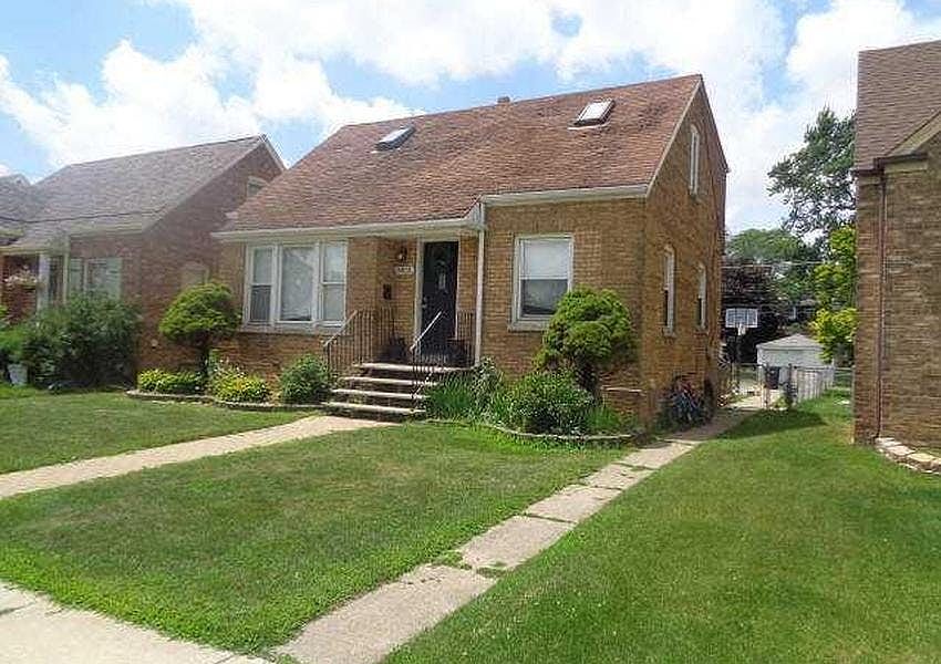 1st image of 8836 S Sacramento Ave