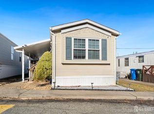 38 Helen Ave, Avenel, NJ 07001