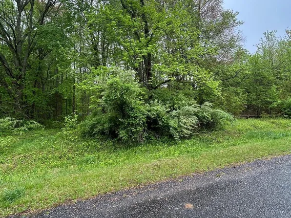 Kinglet Rd, Chestertown, MD 21620