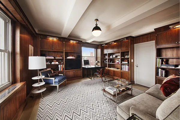 Sold by Stribling | media 6