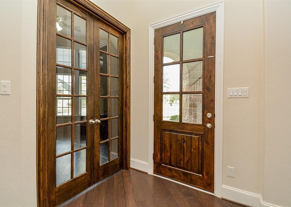 1st image of 2803 Auburn Glade Ct