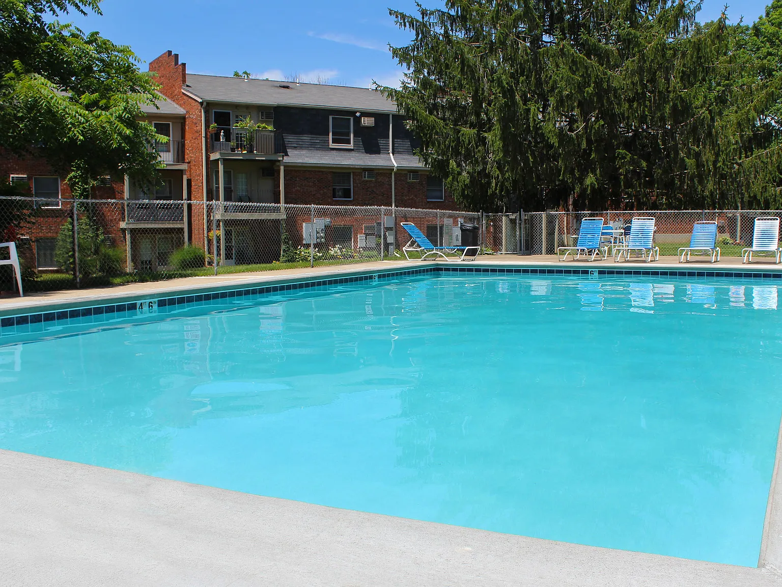 Concord Woods Apartments — Photo 4