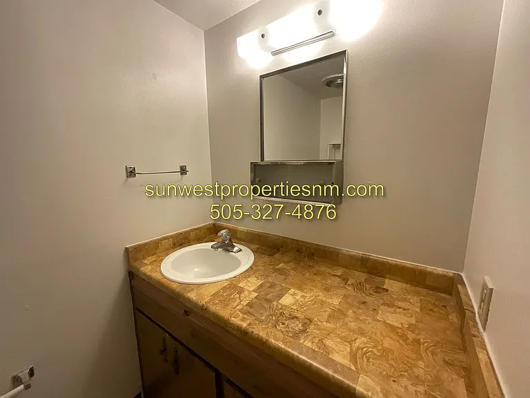 2303 N Tucker Ave — Photo 9