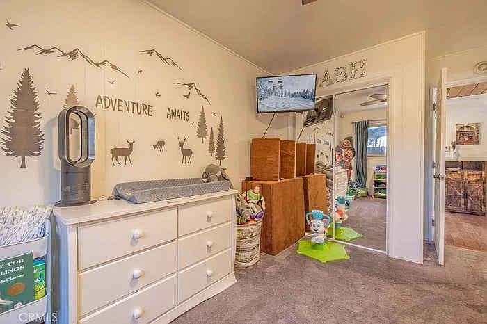 253 Whipple Dr — Photo 5