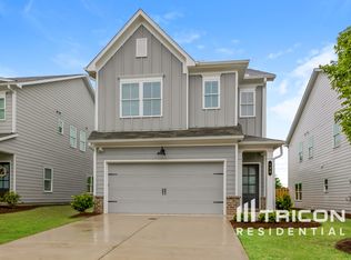 128 E Ridge Way, Woodstock, GA 30188