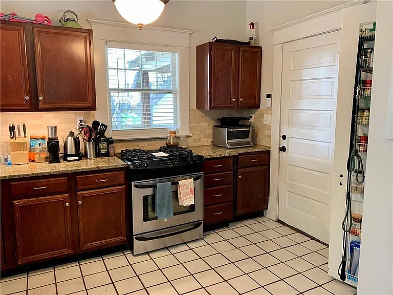 616 Seminole Ave NE #MAIN FLOOR — Photo 12