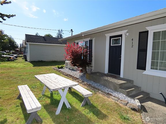 3rd image of 412 E King Street