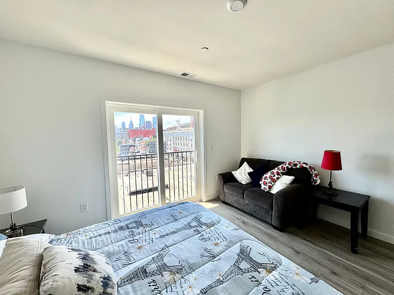 915 N Broad St #605 — Photo 9