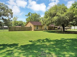 300 County Road 6769, Dayton, TX 77535