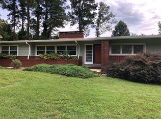 33 Woodlawn Ave, Hampton, GA 30228