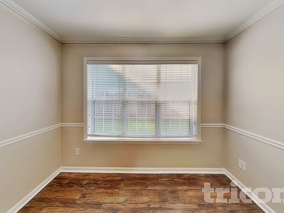 4th image of 108 Sagamore Ln