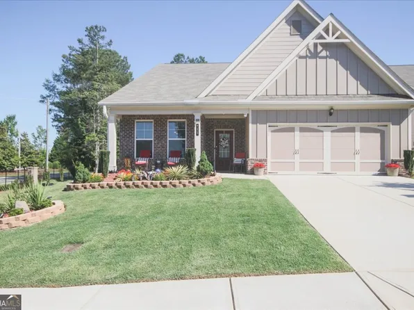 781 Wood Stork Dr, Loganville, GA 30052
