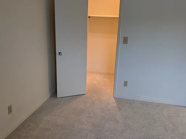 9030 Seward Park Ave S #411 — Photo 13
