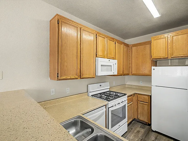 4730 E Craig Rd #26 — Photo 20