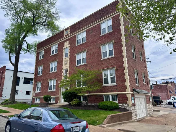 1010 Hi Pointe Pl APT 6, Saint Louis, MO 63117