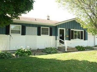 1460 Marquette St, Janesville, WI 53546