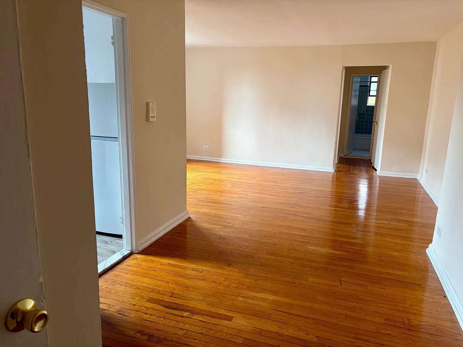 1 bed, $2,075 — Photo 3
