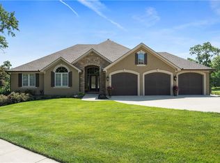 4429 NE Gateway Dr, Lees Summit, MO 64064