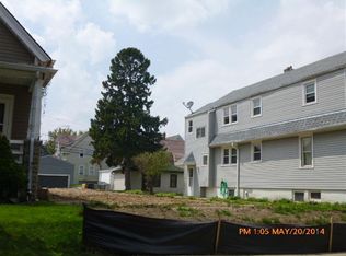2221 S 29th St, Milwaukee, WI 53215