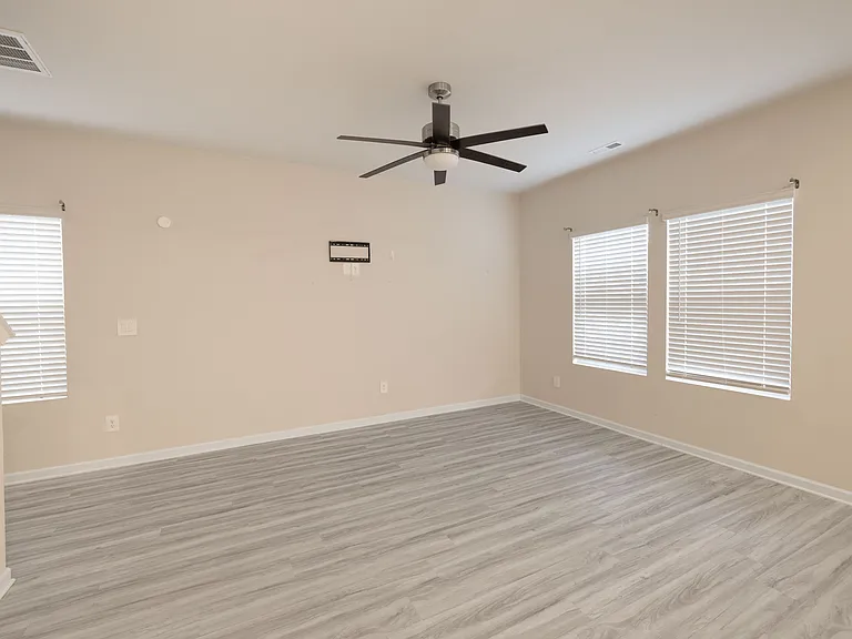 309 Fairchild Way — Photo 12