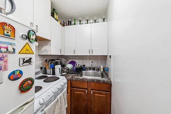 Rented by R New York | media 4