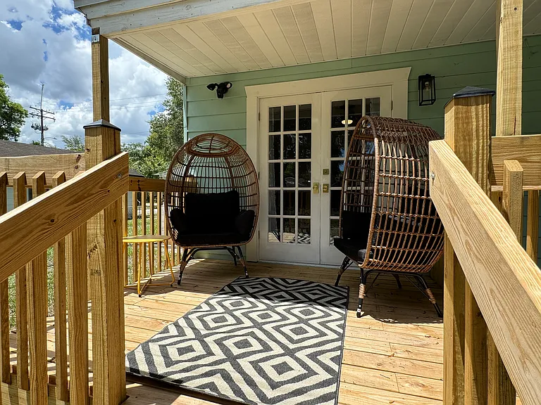 1410 W Humphrey St — Photo 18