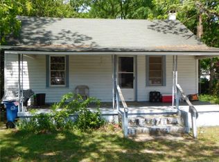 132 Grady St, Fayetteville, NC 28306
