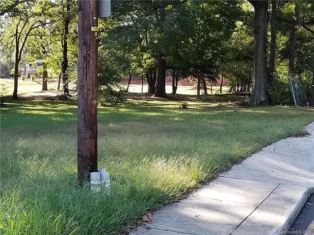 1st image of 409 Whitehaven Ave